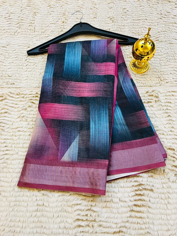 Black_Banarasi_Linen_Cotton_Saree_with_Geometric_Abstract_Digital_Print