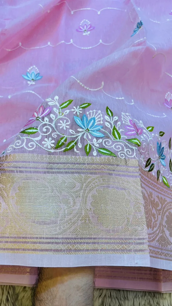 Pink_Banarasi_Linen_Cotton_Saree_with_Floral_Embroidery_&_Rich_Antique_Gold_Zari_Border