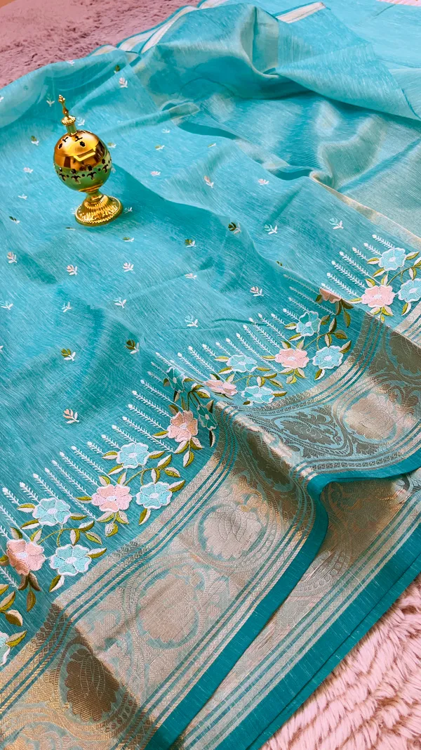 Sea_Green_Banarasi_Linen_Cotton_Saree_with_Floral_Embroidery_&_Rich_Antique_Gold_Zari_Border