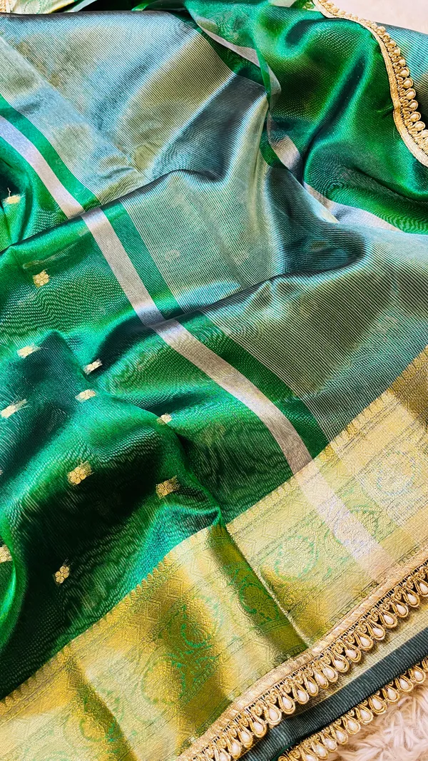 Green_Tissue_Silk_Zari_Buti_Lace_Border_Banarasi_Saree_For_Women