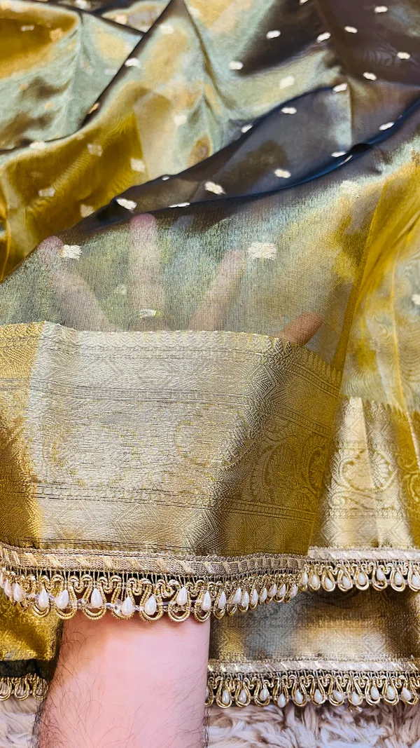 Olive_Tissue_Silk_Zari_Buti_Lace_Border_Banarasi_Saree_For_Women