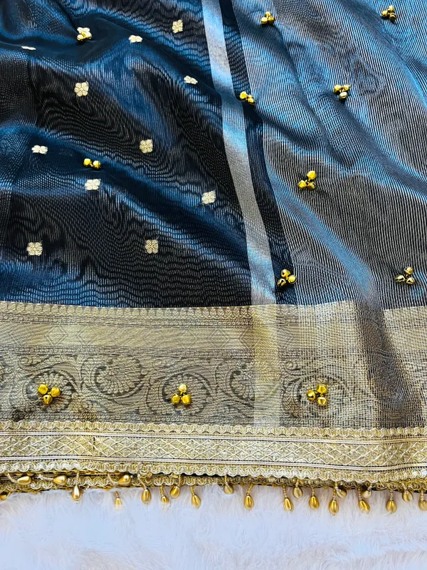 Black_Viral_Ghungroo_Tissue_Silk_Banarasi_Saree