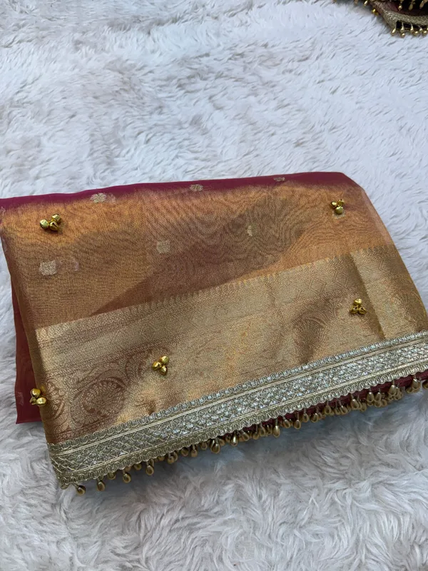 Dhoop-Chhaon_Rose_Gold_Viral_Ghungroo_Tissue_Silk_Banarasi_Saree