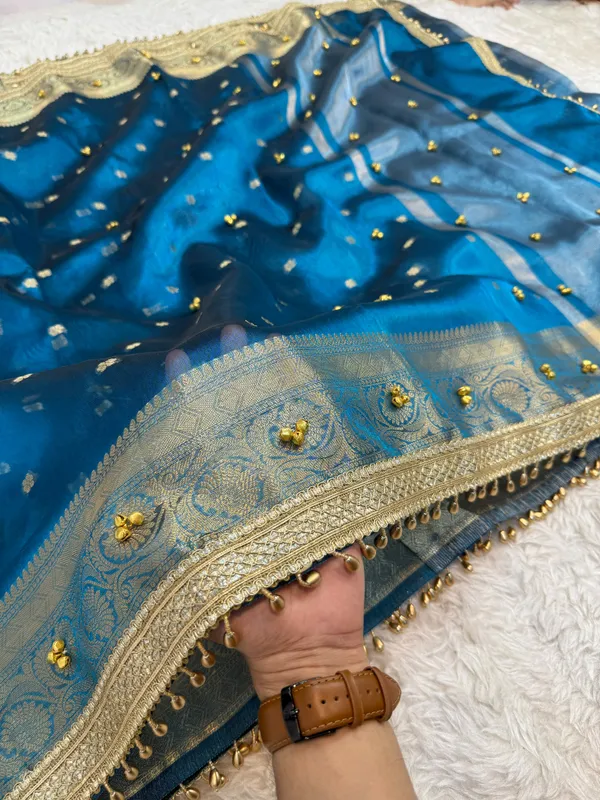 Peacock_Blue_Viral_Ghungroo_Tissue_Silk_Banarasi_Saree