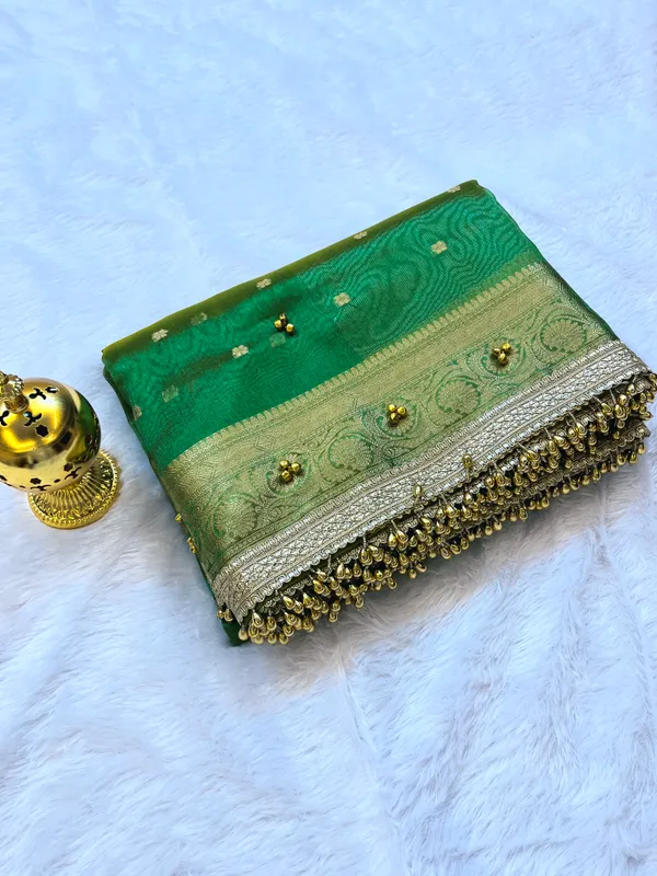 Parrot_Green_Viral_Ghungroo_Tissue_Silk_Banarasi_Saree