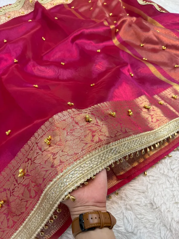 Blood_Red_Viral_Ghungroo_Tissue_Silk_Banarasi_Saree