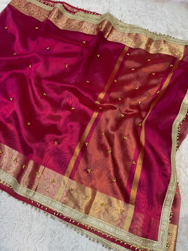 Blood_Red_Viral_Ghungroo_Tissue_Silk_Banarasi_Saree