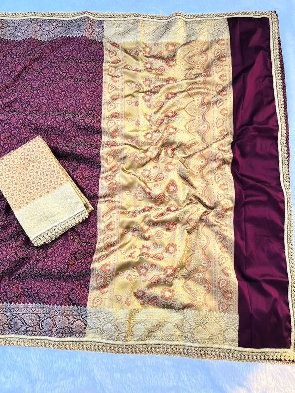 Garnet_Soft_Silk_Jamdani_Tanchoi_Saree_with_Designer_Moti_Lace_&_Zari_Border