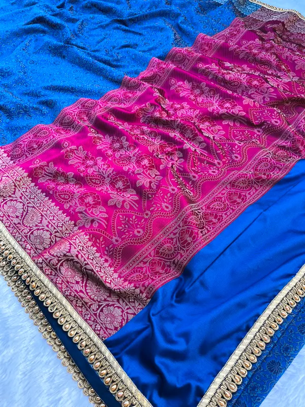 Royal_Blue_Soft_Silk_Jamdani_Tanchoi_Saree_with_Designer_Moti_Lace_&_Zari_Border