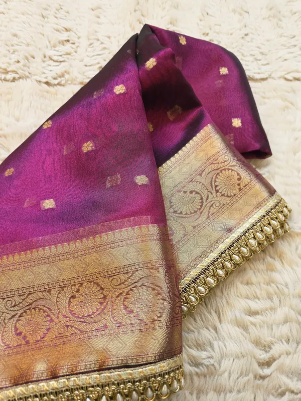 Magenta_Tissue_Silk_Zari_Buti_Lace_Border_Banarasi_Saree_For_Women