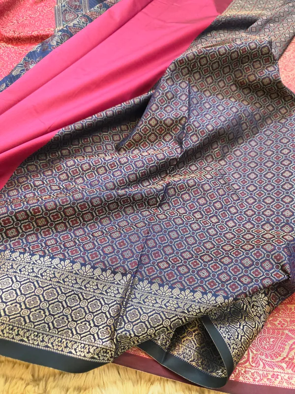 Rani_Pink_Soft_Silk_Jamdani_Tanchoi_Zari_Border_Saree_For_Women