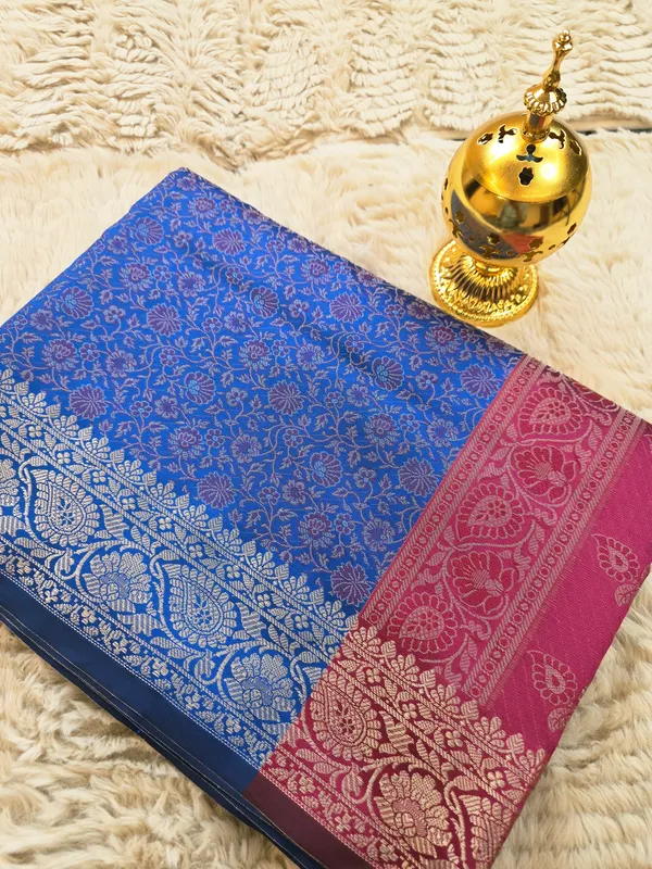 Royal_Blue_Soft_Silk_Jamdani_Tanchoi_Zari_Border_Saree_For_Women
