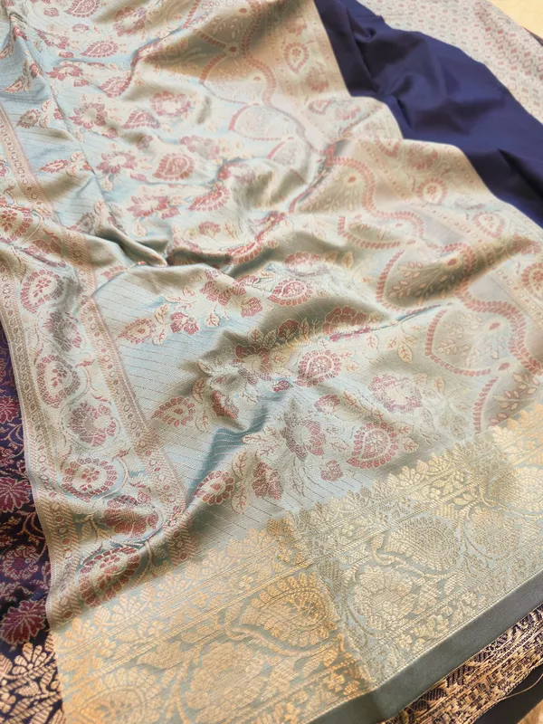 Navy_Blue_Soft_Silk_Jamdani_Tanchoi_Zari_Border_Saree_For_Women