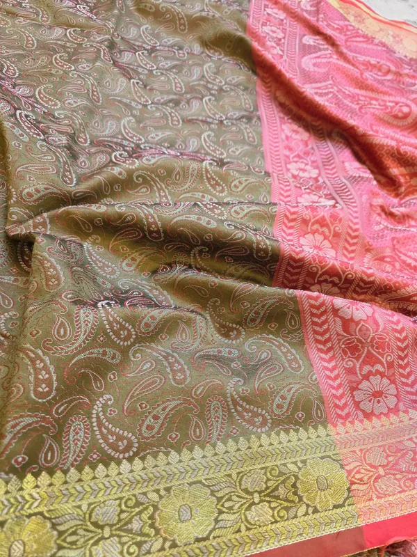 Dark_Olive_Green_Soft_Silk_Banarasi_Jamdani_Tanchui_Saree_For_Women