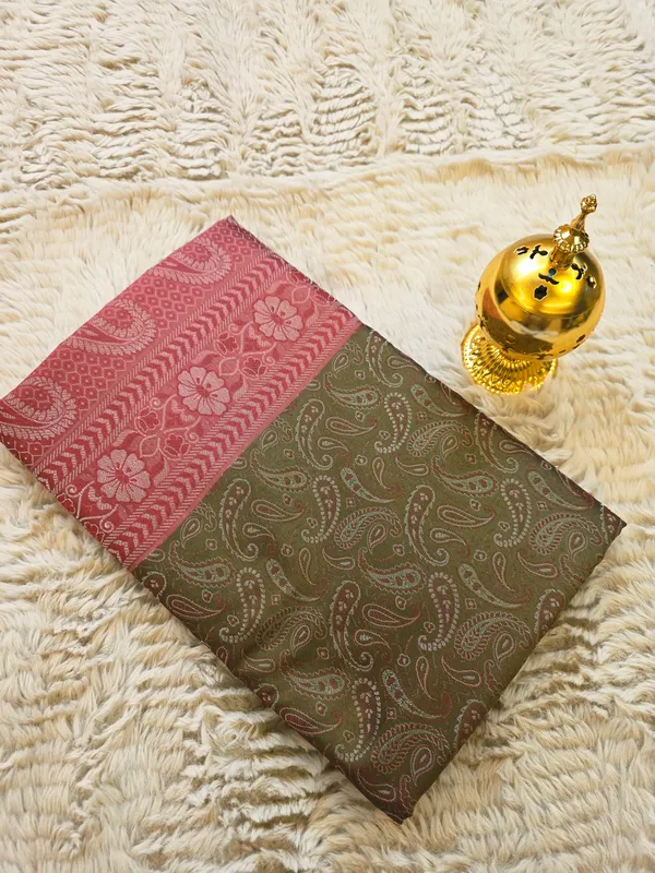 Dark_Olive_Green_Soft_Silk_Banarasi_Jamdani_Tanchui_Saree_For_Women