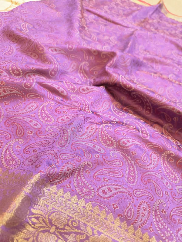 Lavender_Purple_Soft_Silk_Banarasi_Jamdani_Tanchui_Saree_For_Women