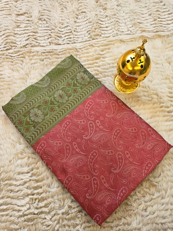 Coral_Pink_Soft_Silk_Banarasi_Jamdani_Tanchui_Saree_For_Women
