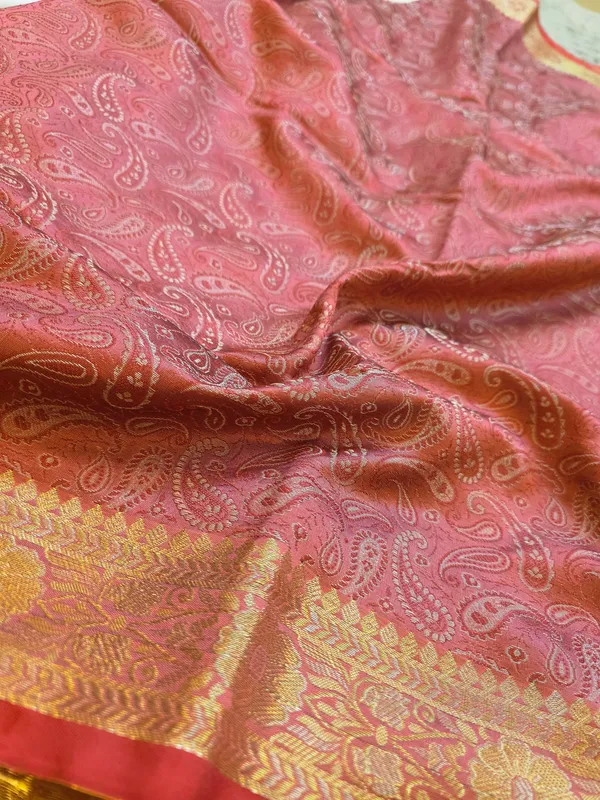 Coral_Pink_Soft_Silk_Banarasi_Jamdani_Tanchui_Saree_For_Women