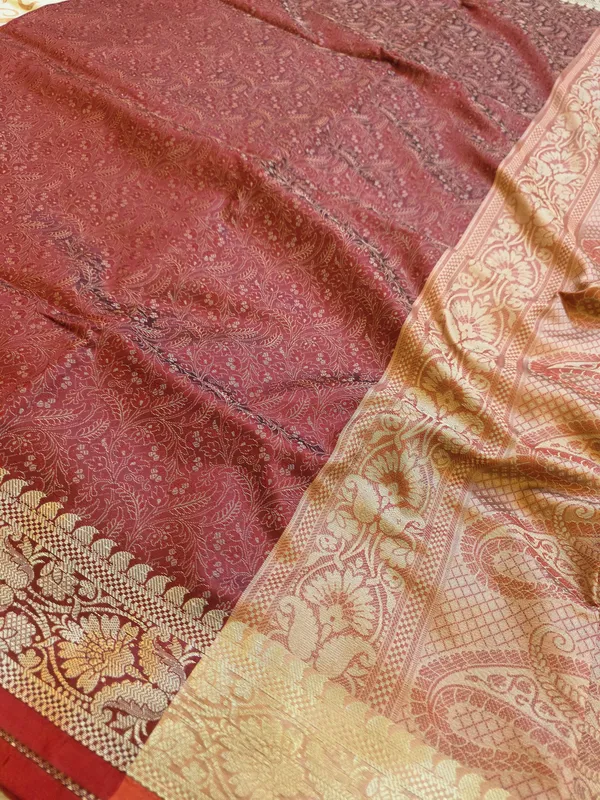 Deep_Maroon_Soft_Silk_Banarasi_Jamdani_Tanchui_Saree_For_Women