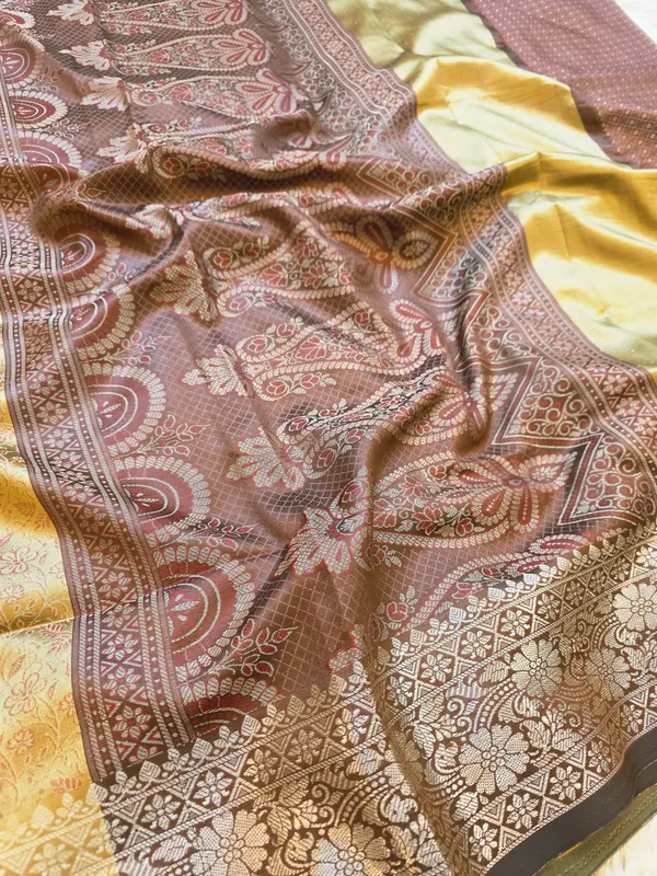 Champagne_Beige_Soft_Silk_Banarasi_Jamdani_Tanchui_Saree_For_Women