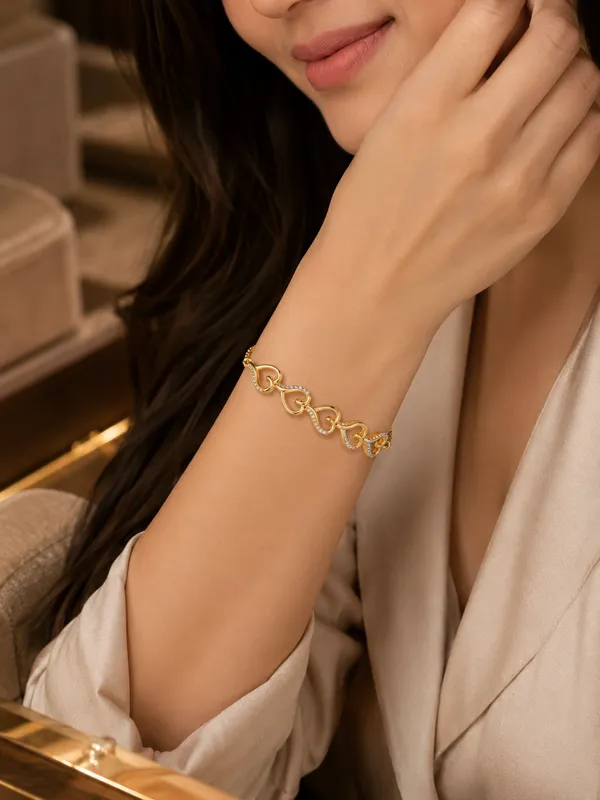 Golden_Hearts_Luxe_925_Silver_Bracelet_925_Sterling_Silver