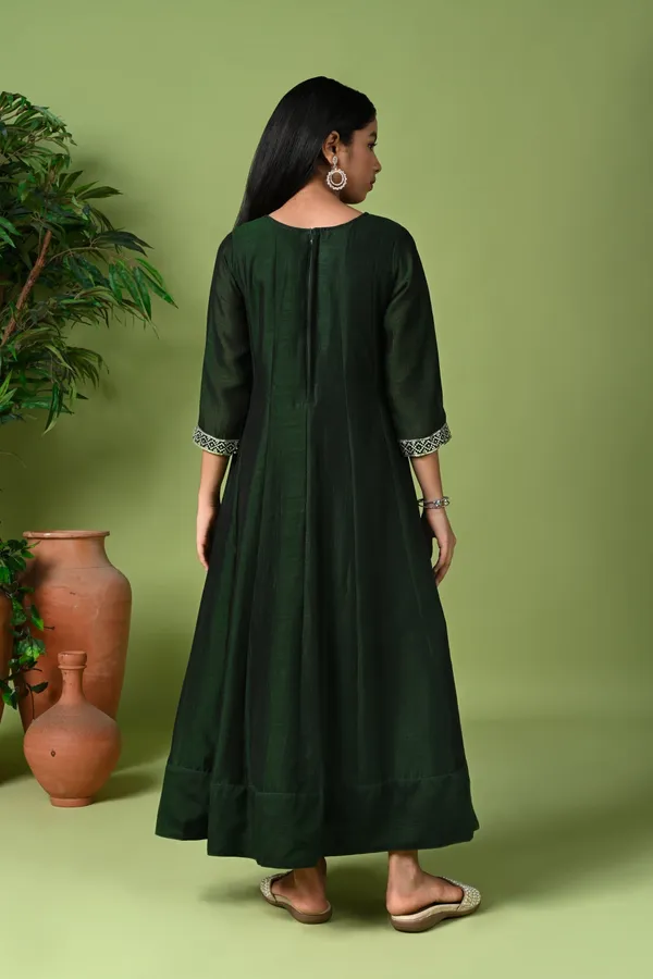 Anarkali_Embroidered_Gown_With_Zari_Work_And_Sequins_Green_Green