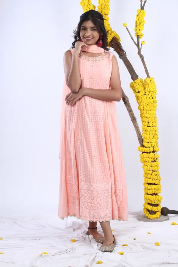 Georgette_Gown_Set_In_Handwork_And_Chikan_Embroidery_With_Dupatta_Peach