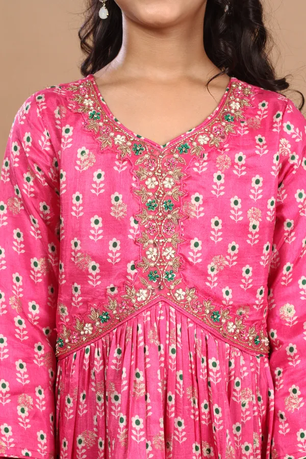 Jacquard_Embroidered_And_Printed_Rani_Colour_Gown_Set_With_Dupatta