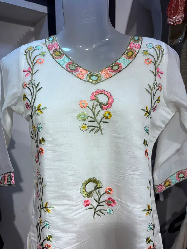 White_Embroidered_Straight_Kurta_Set_for_Women