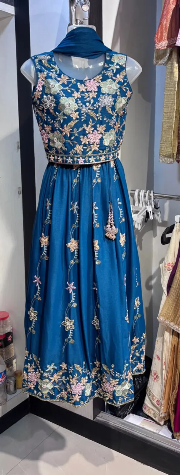 Blue_Floral_Embroidered_Sleeveless_Blouse_for_Women