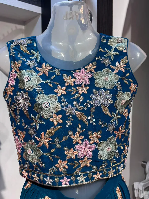 Blue_Floral_Embroidered_Sleeveless_Blouse_for_Women