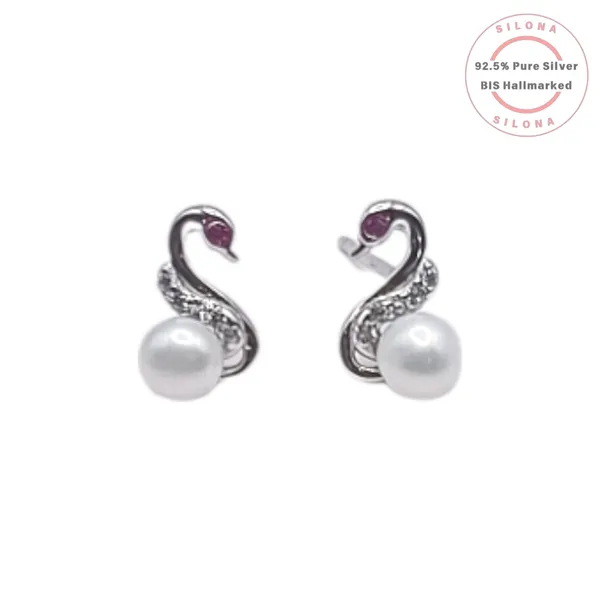 Elegant_Swan_Pearl_Earrings_Default_Title