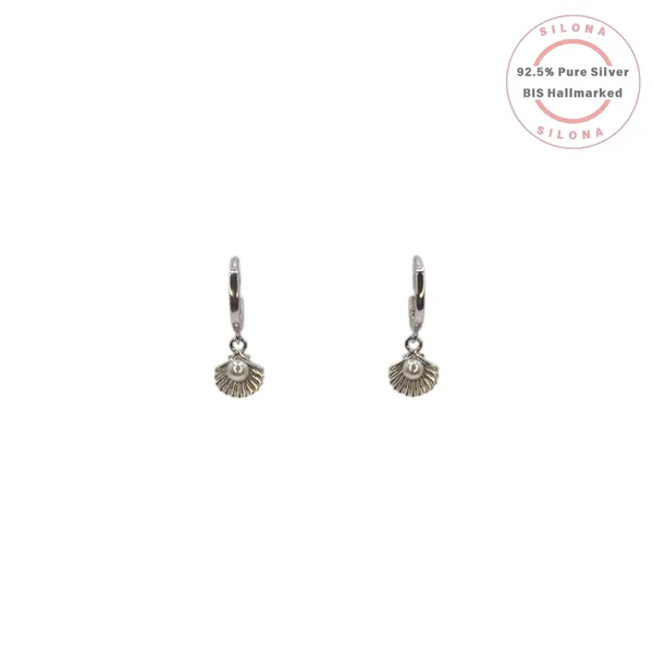 Dainty_Seashell_Pearl_Huggie_Earrings_Default_Title