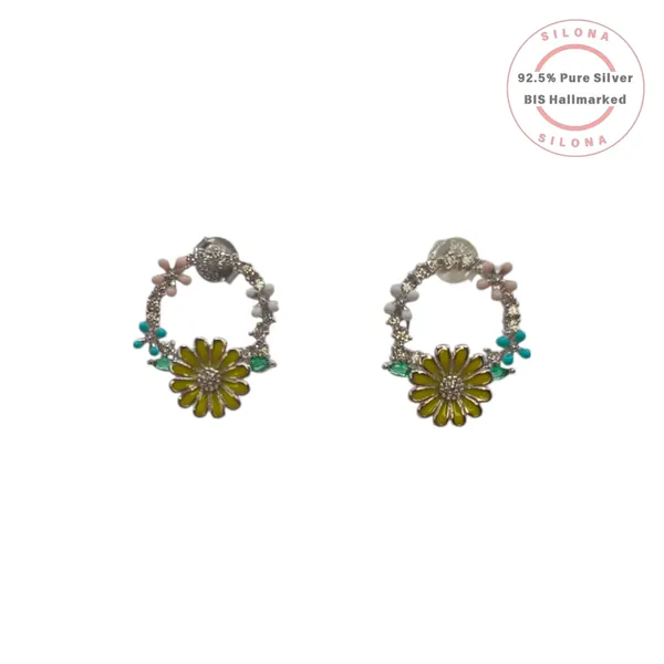 Enamel_Daisy_Wreath_Earrings_Default_Title