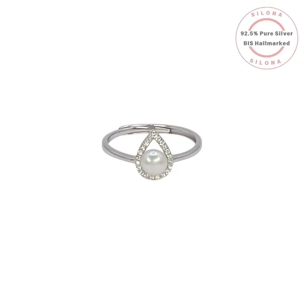 Lustrous_Pearl_Teardrop_Ring_Default_Title