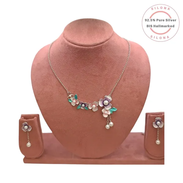 Enamel_Bloom_Floral_Pearl_Necklace_Set_Default_Title