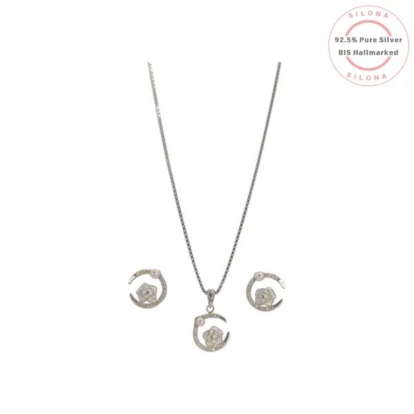 Crescent_Rose_Pearl_Necklace_Set_Default_Title
