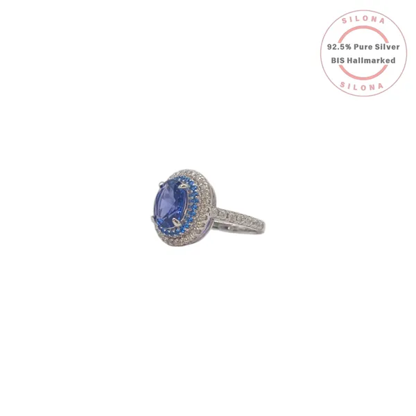 Royal_Tanzanite_Hue_Halo_Ring
