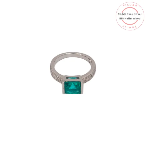 Princess_Cut_Aqua_Green_Stone_Ring