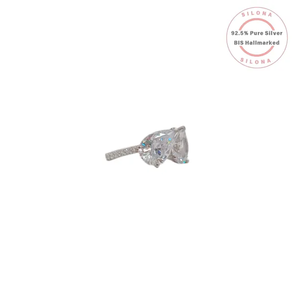 Toi_Et_Moi_Pear_Zirconia_Ring
