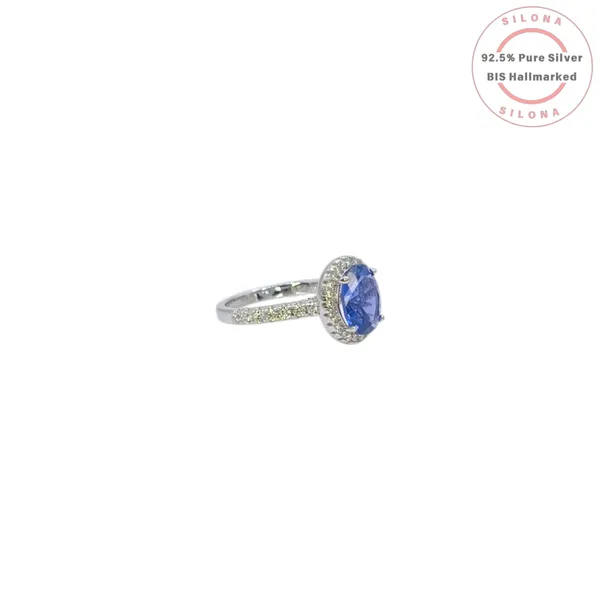Tanzanite_Hue_Halo_Ring