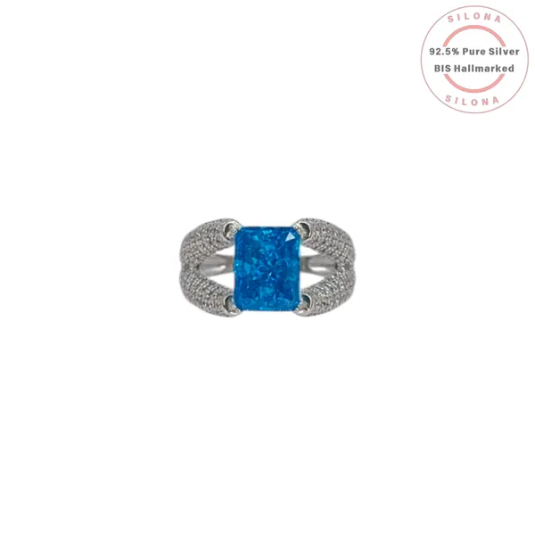 Statement_Radiant_Blue_Cz_Ring