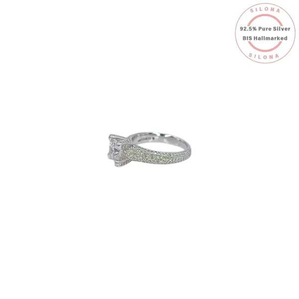 Brilliant_Pav_Solitaire_Ring