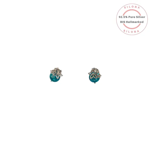 Dainty_Floral_Stud_Earrings_Clear