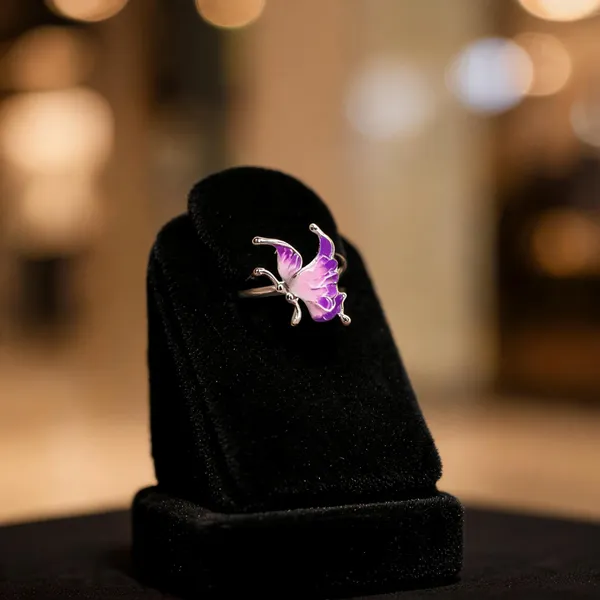 Elegant_Purple_Butterfly_Sterling_Silver_Ring