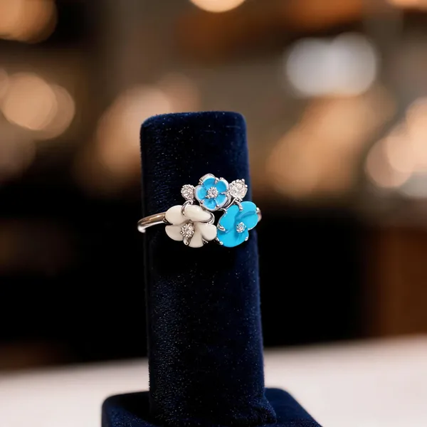 Enchanted_Floral_Sterling_Silver_Ring