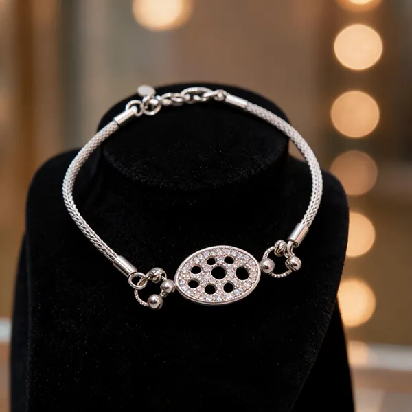 Oval_Clear_Stone_Mesh_Bracelet