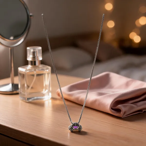 Whimsical_Car_Pendant_Necklace