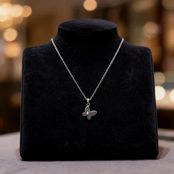 Dainty_Mother_Of_Pearl_Butterfly_Necklace