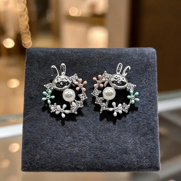 Pastel_Bunny_Floral_Wreath_Studs